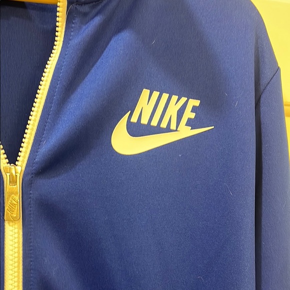 Nike Blue Performance Jacket - Picture 4 of 5